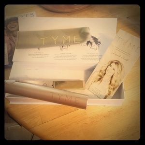 Tyme Hair Iron